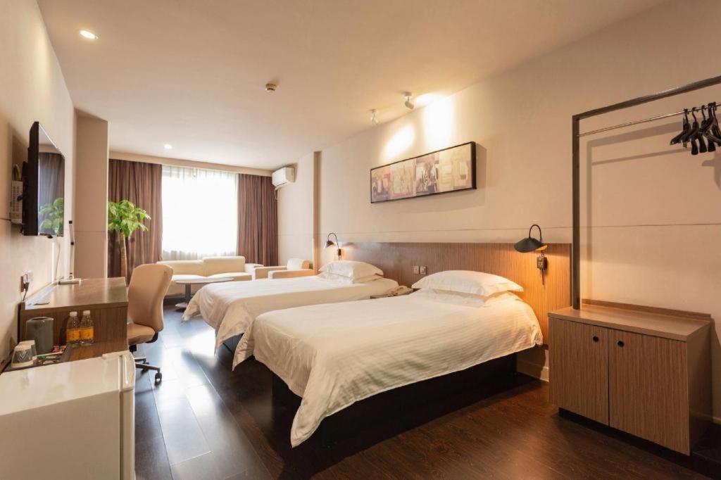Jinjiang Inn Select Wuhan Xinhua Road Xiehe Hospital Exteriör bild