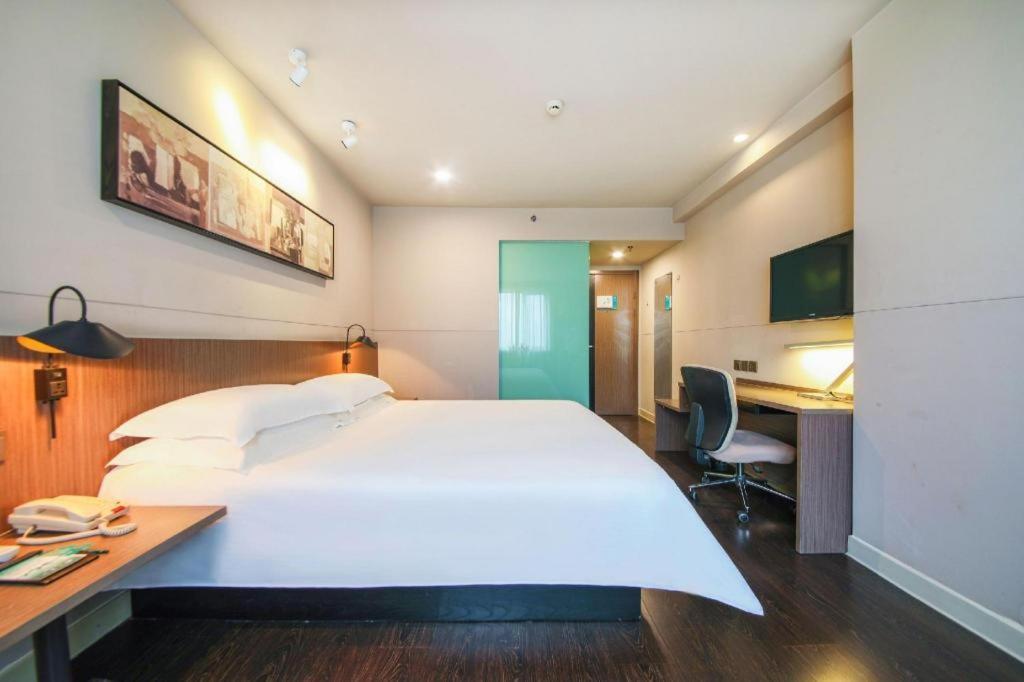 Jinjiang Inn Select Wuhan Xinhua Road Xiehe Hospital Exteriör bild