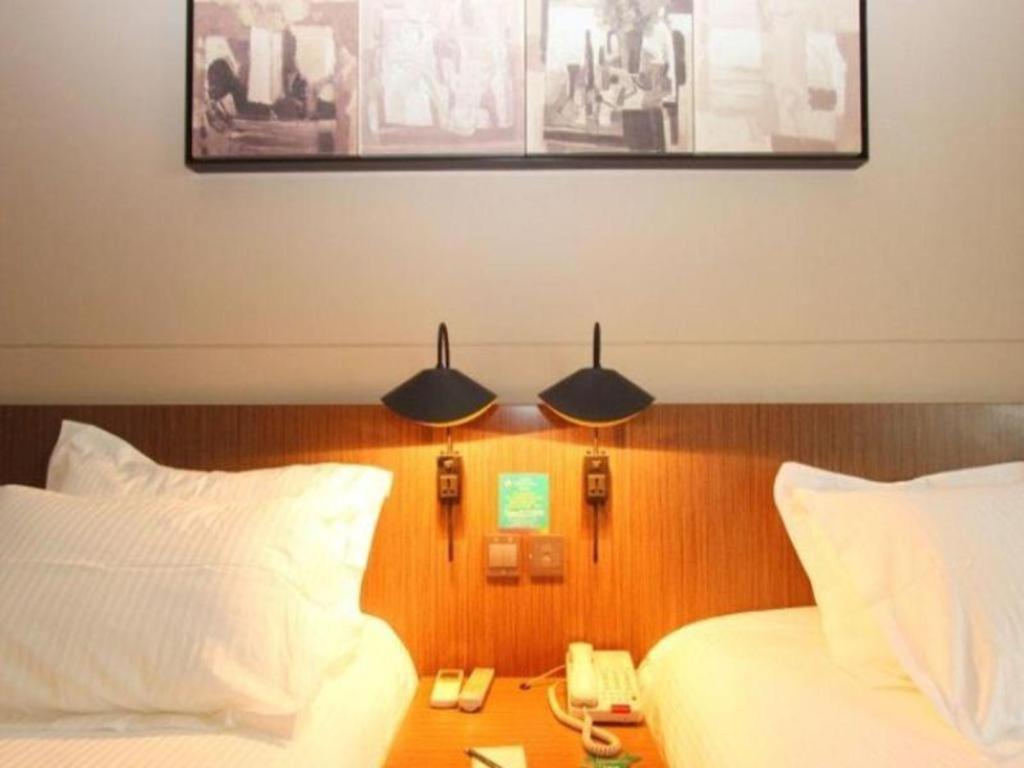 Jinjiang Inn Select Wuhan Xinhua Road Xiehe Hospital Exteriör bild