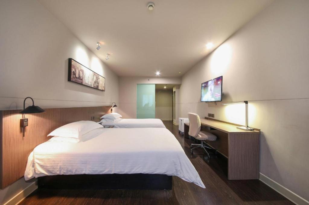 Jinjiang Inn Select Wuhan Xinhua Road Xiehe Hospital Exteriör bild