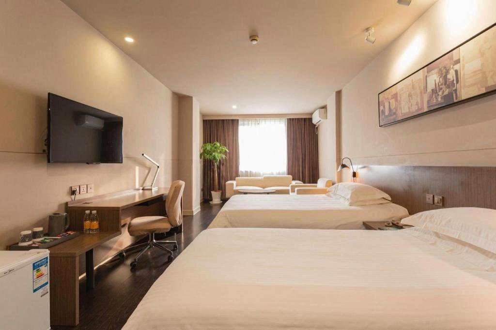 Jinjiang Inn Select Wuhan Xinhua Road Xiehe Hospital Exteriör bild