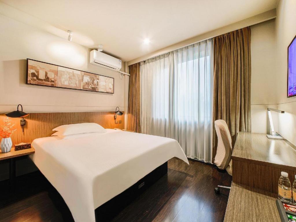 Jinjiang Inn Select Wuhan Xinhua Road Xiehe Hospital Exteriör bild